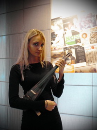 Анастасия Иванова - эл.скрипка