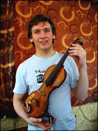 Павел Цветков - электроскрипка 
