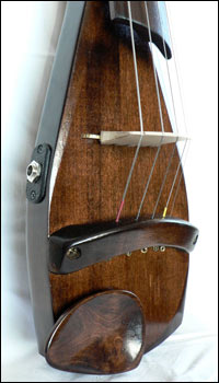 Пятиструнная электроскрипка - вид спереди